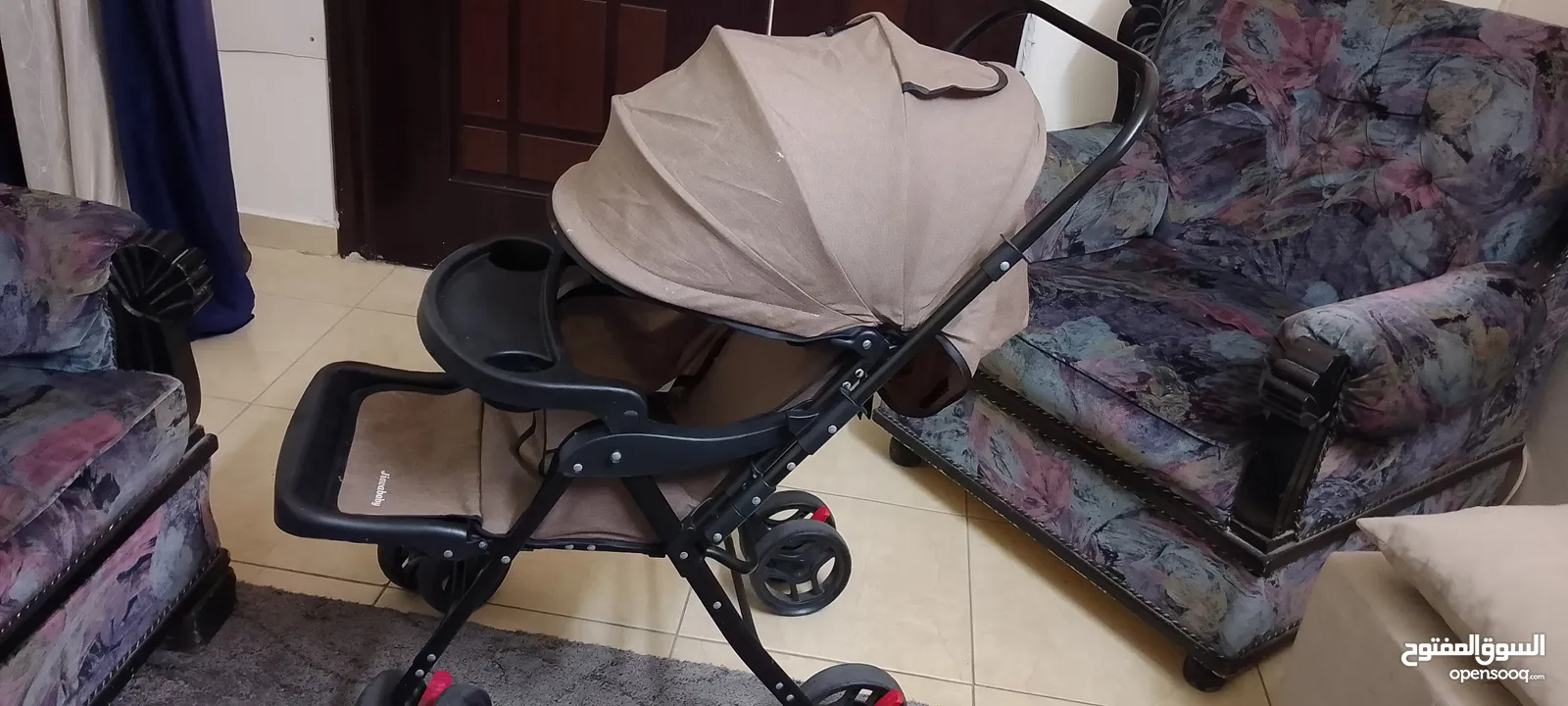 عرباية اطفال مع تخت