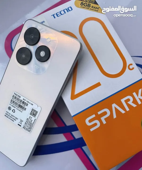 مستعمل ايام Spark 20c رام 8 جيجا 256 أغراضة والكرتونه الأصلية متوفر توصيل