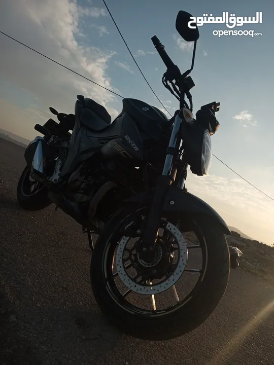 suzuki gixxer 250     =