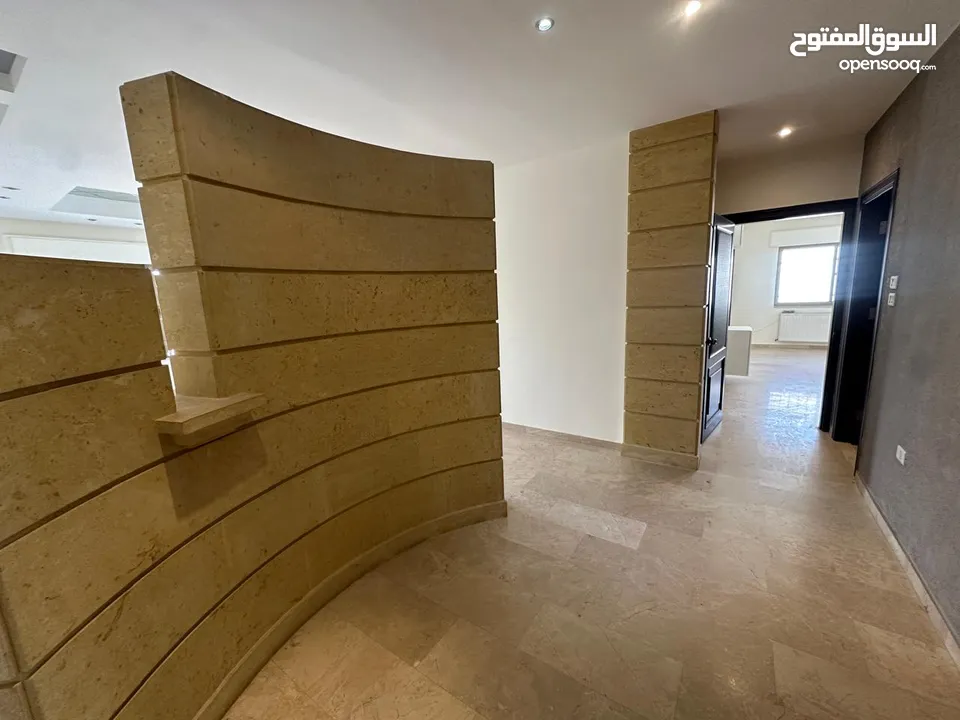 شقه شبه مفروشه للايجار في الرابيه ( Property 41234 )-174865440