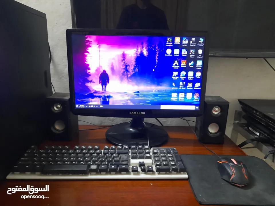 كمبيوتر للبيع بسعر حرق