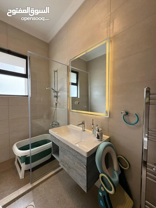 شقة 3 غرف نوم فخمة في دير غبار ( Property 37036 )-175011841