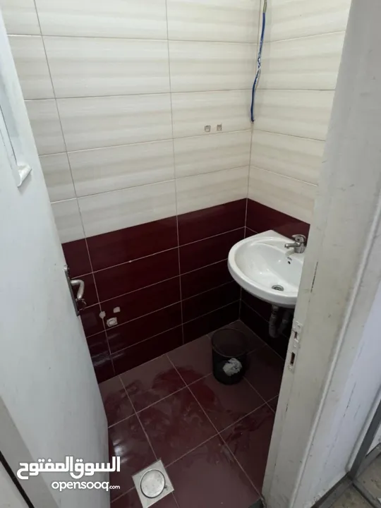 محل تجاري رام الله التحتا مقابل ابنك العربي