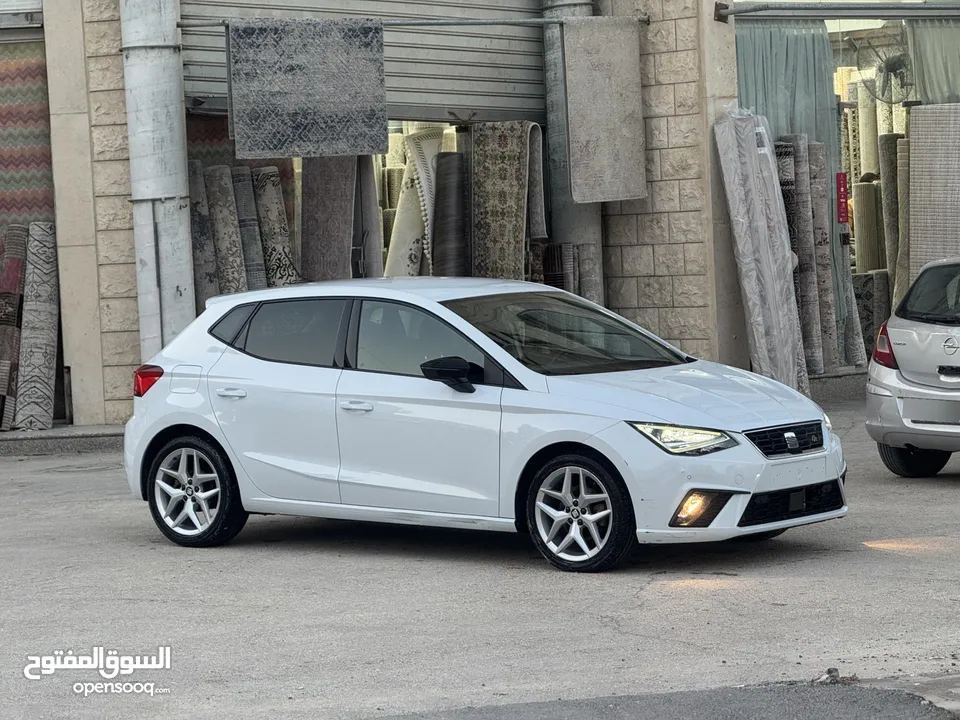 سيات ابيزا FR