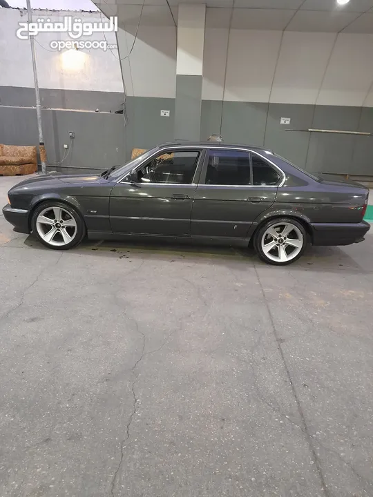 بي ام BMW 520  فحص للبيع 1990