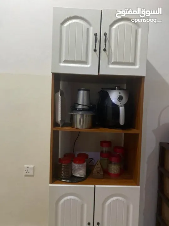 كل شي بمكانه مع فاترينا بتسهّل عليك كل لحظة بالمطبخ!  فاترينا مطبخ متعددة الاستخدامات  قطعة واحدة