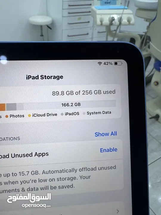 ايباد اير 5.    ipad air 5 الجهاز استعمال ممتاز ولا شخط