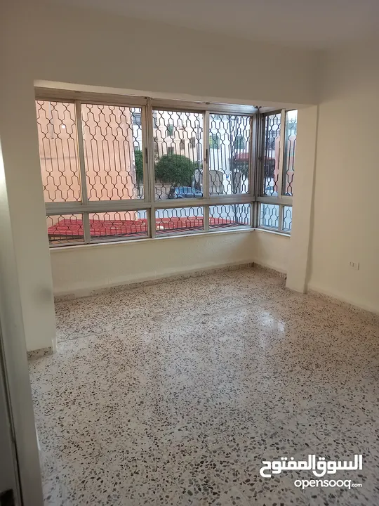 شقه للبيع .. في الجبل الاخضر