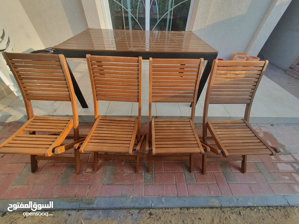 garden wooden table and chairs