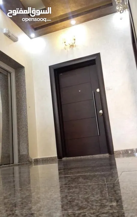 شقة فاخرة بإطلالة مميزة للبيع في مرج الحمام من المالك مباشرة– 69,000 JOD