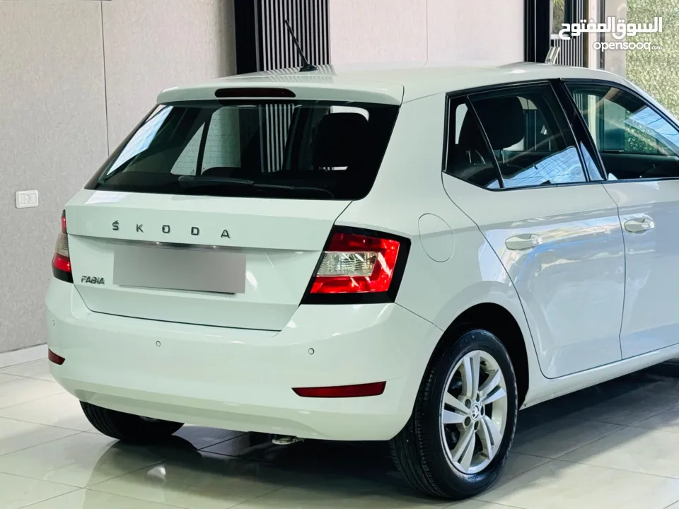 سكودا فابيا بنزين اتماتيك ترخيص 2021