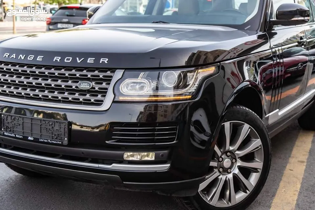 Range Rover Vogue 2014 Hse   السيارة وارد الشركة و مميزة جدا و قطعت مسافة 106,000 كم فقط