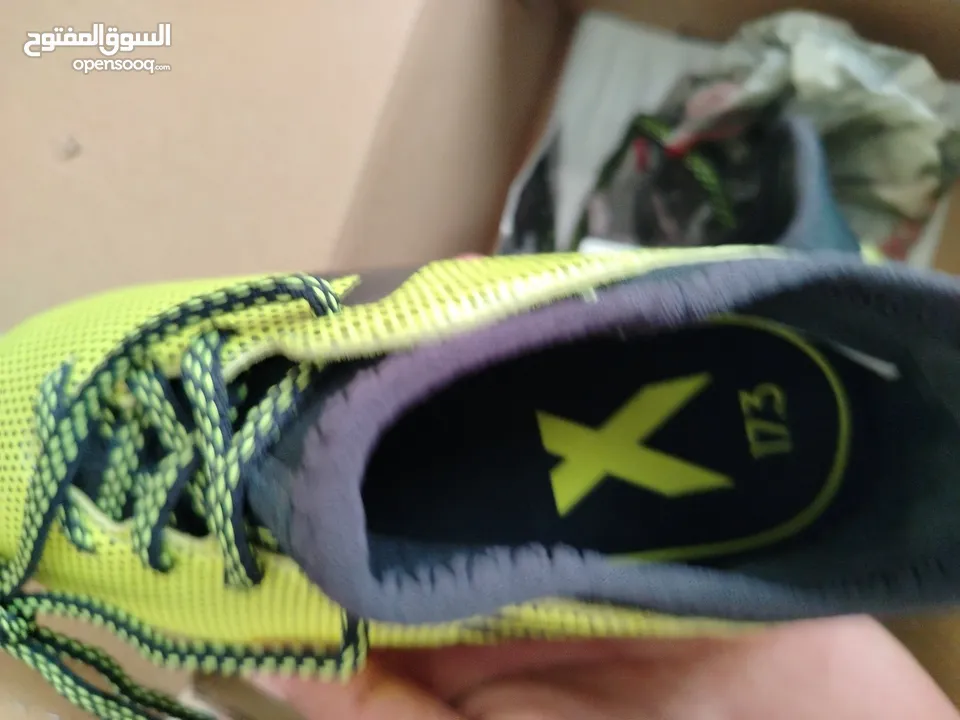 Brand new adidas shoes for sale for kids جوتي اطفالي اديداس اصلي للبيع عمو 4-5 سنوات