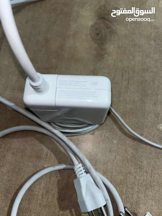 MacBook power 61w