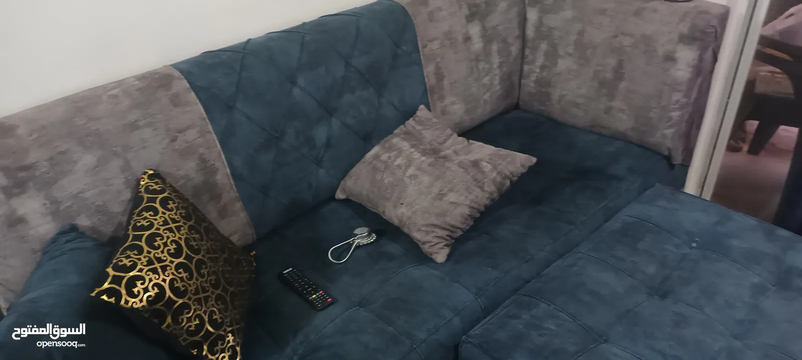 طقم كورنر للبيع بحاله جيدة جدا
