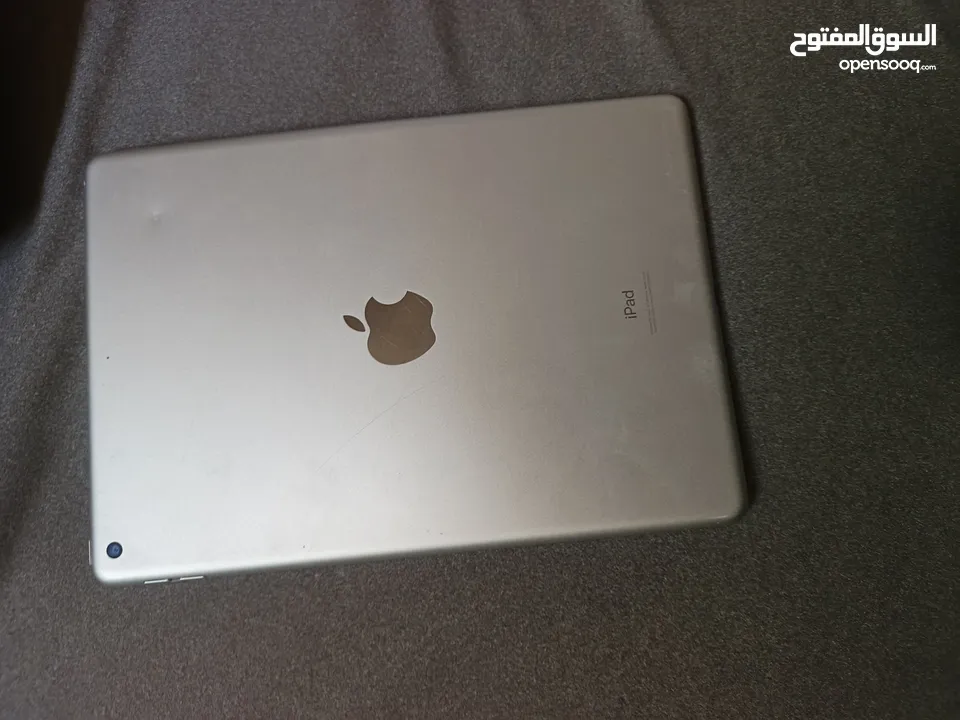 ipad 8 للبيع