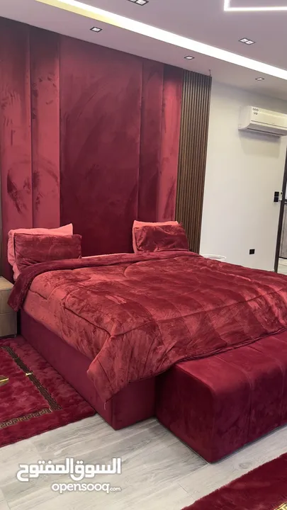 فيلا فاخرة مميزة للبيع ضاحية الامير علي موقع مميز وقريب من الخدمات 750 م بناء