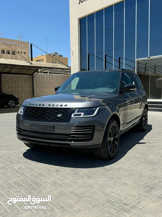 Range Rover vouge 2019 Hse Plug in hybrid Black Edition (Germany)