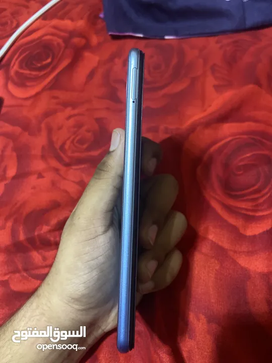 VIVO 2029 No damage in good price