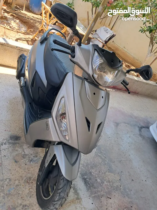 سكوتر هيرو بحالا الوكاله  موديل 2023 للبيع غير مرخص ولا بارخص