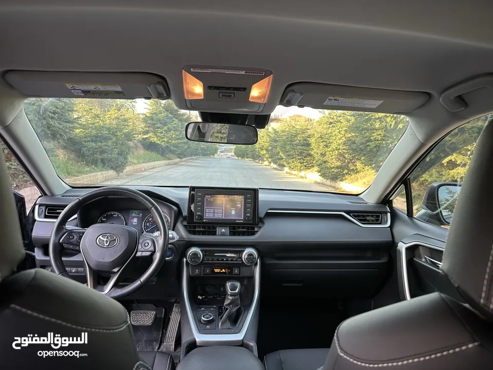 TOYOTA RAV4 HYBRID 2021 XLE