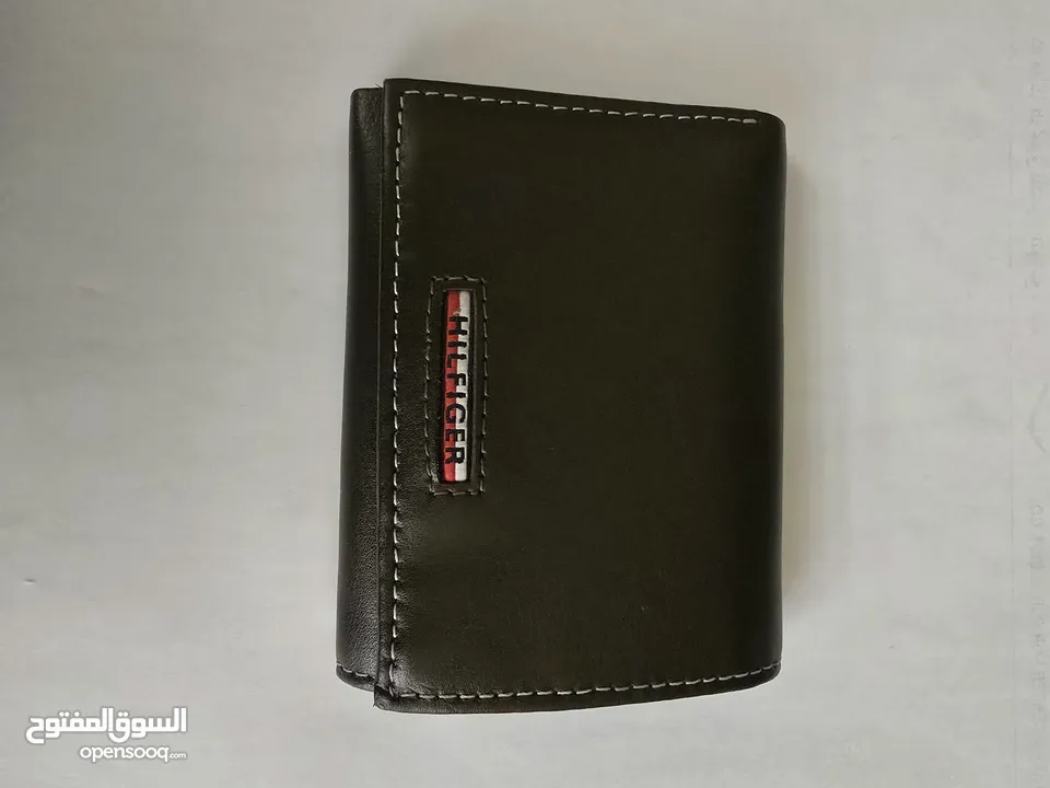 TOMMY HILFIGER LEATHER WALLET BROWN COLOR, ORIGINAL FROM USA محفظة جلد ماركة تومي هيلفيجر للبيع