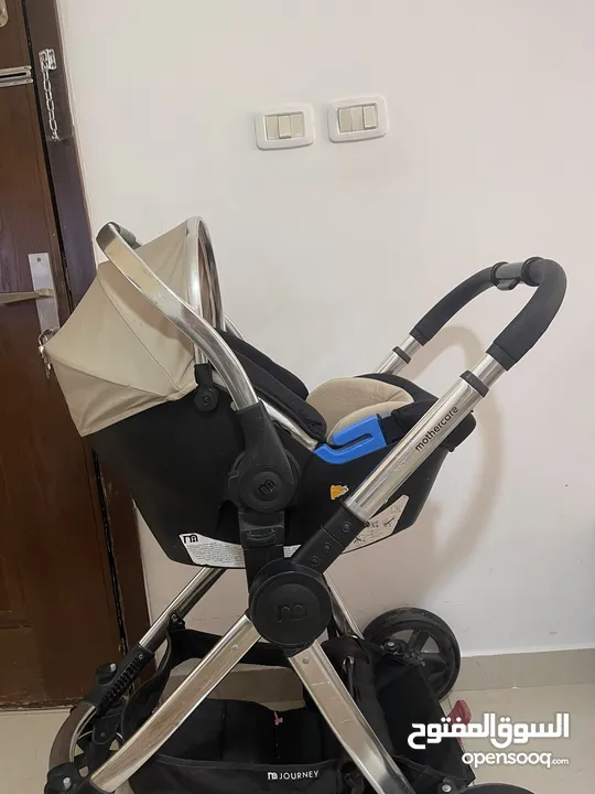 عرباية اطفال Mother care بحالة جيدة جدا