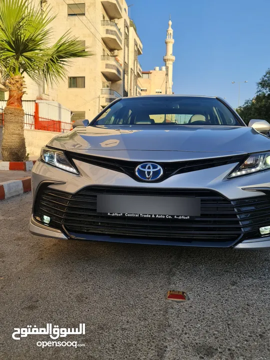 Toyota Camry GLE 2023 - تويوتا كامري 2023 للبيع