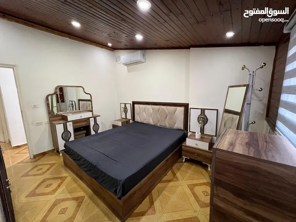 شقه رووف مفروشه للايجار بوادي معالي - Furnished Roof For Rent in Wadi Ma'ali