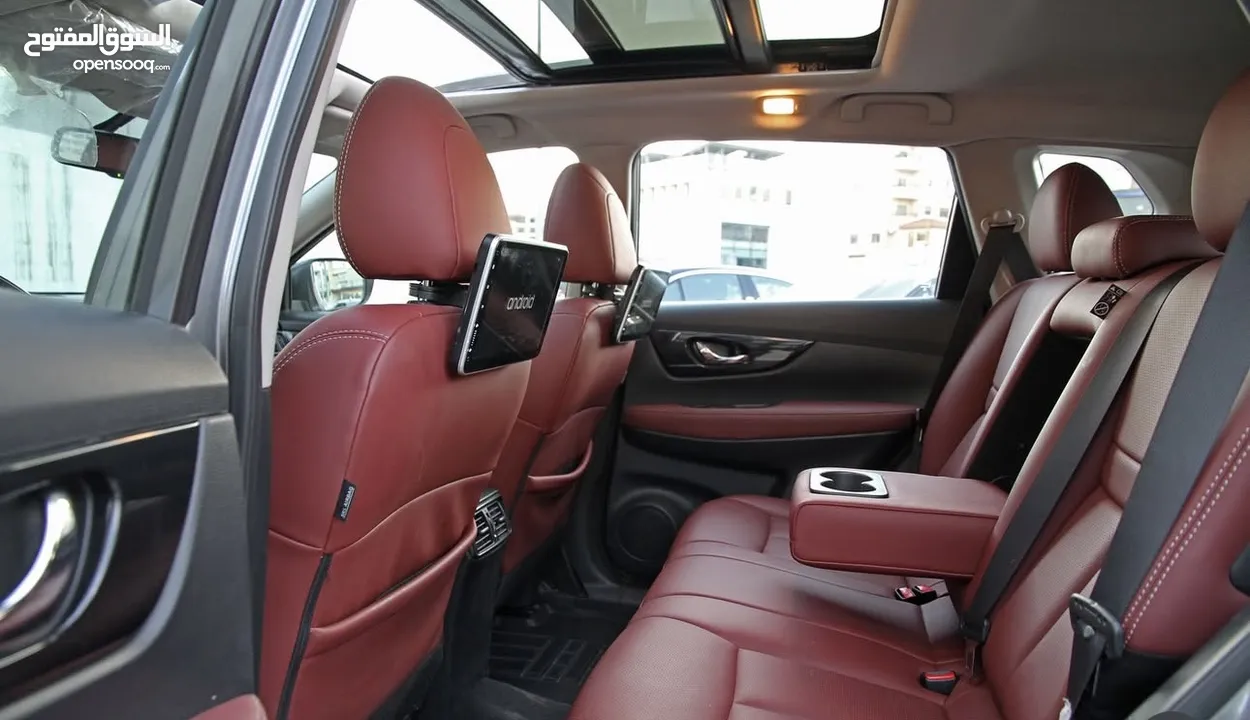 Nissan xtrail 2021 full package low mileage نيسان اكس تريل موديل 2021 ممشى قليل بحالة ممتازة