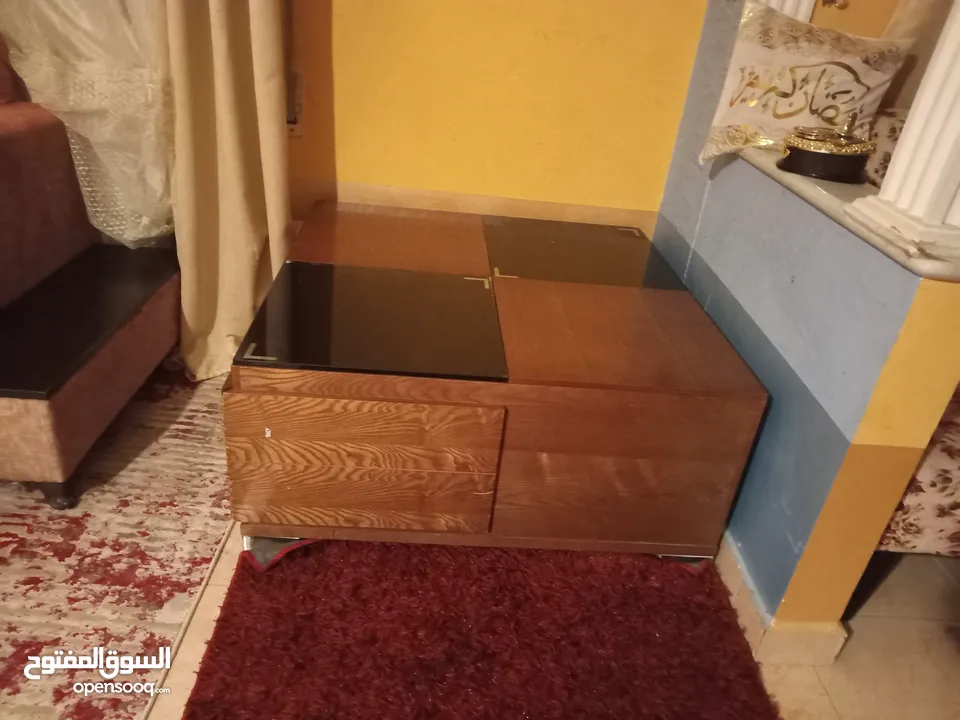 قطع اثاث مميزة بسعر البلاش البيع فوري