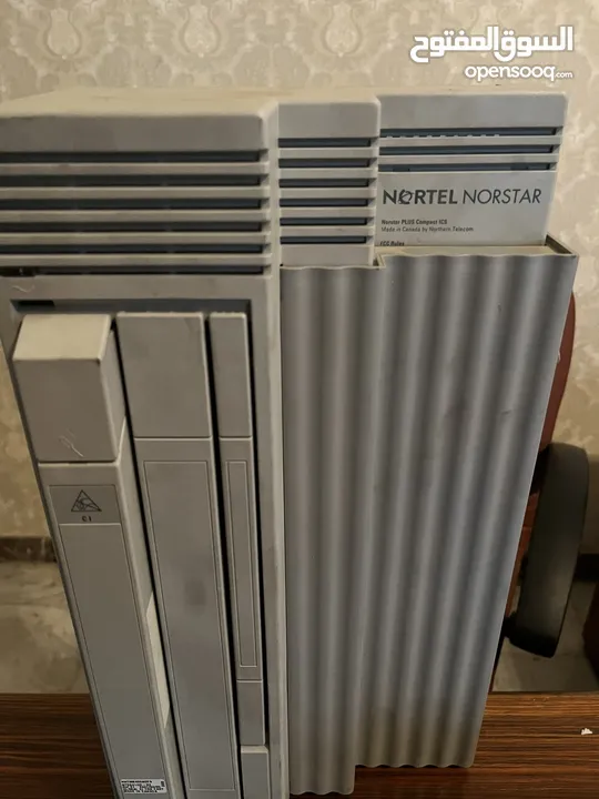 مقسم تلفونات ماركة Nortel Norstar صناعة أمريكية عدد 8 اجهزة مع شاشات بحال الجديد