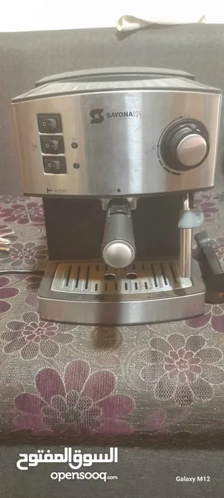 ماكينه اسبريسو بحاله الوكاله شغاله علي الغحص بمرح الحمام..........
