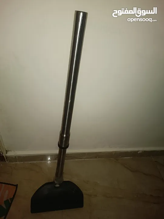 مكنسة كهربائية سيلا نوفا  فلتر  ماء لون خمري  للبيع