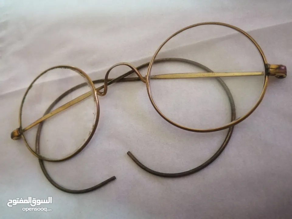 انتيكات مقتنيات للبيع للمهتمين