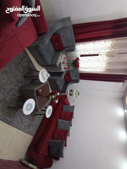 كنب مستعمل بحالة الوكالة نظيف جداً