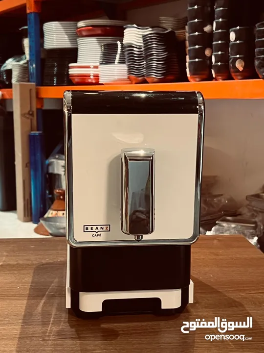 ماكينة اسبريسو من شركة beanz cafe ذاتية الطحن بسعر منافس  ومتوفر لدينا قهوة حب اسبريسو ذات مذاق رائع