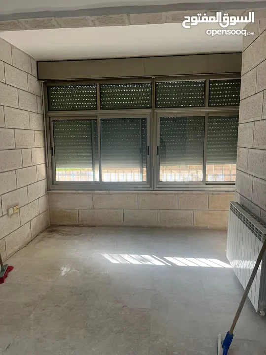 شقة ارضية للإيجار