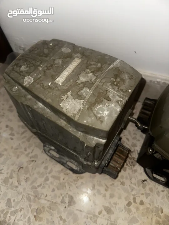 ماتور صيني باب كراج عدد اثنين للبيع