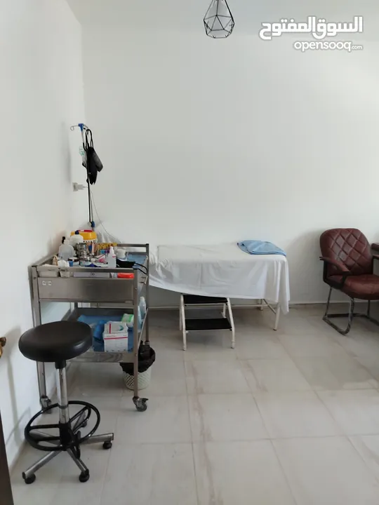 عياده طبيب عام للبيع