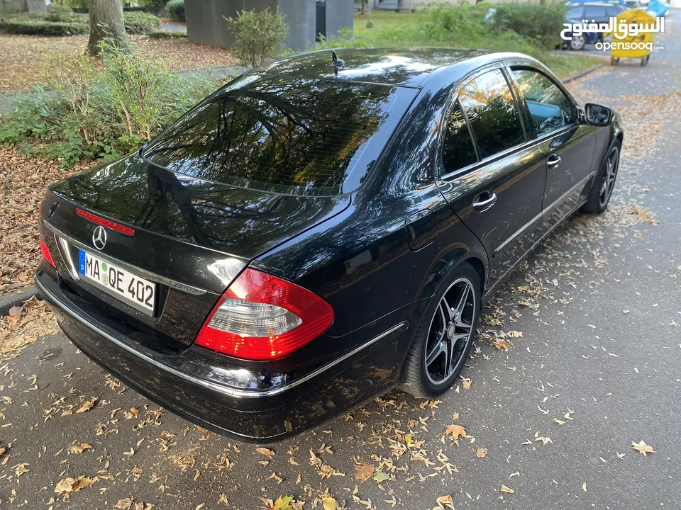 Mercedes Benz E280 v6