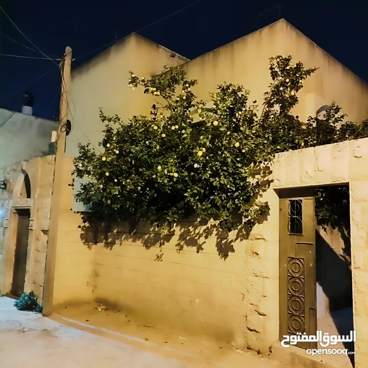 منزل مستقل للبيع قلقيلية شارع نابلس