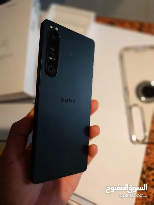سوني مارك 4 اسود بحالة الجديد Sony Xperia 1 IV