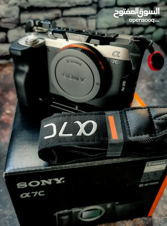 Sony a7c Like new with Smallrig cage