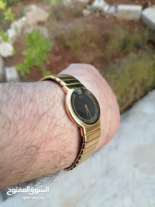 ساعة citizen quartz للبيع بسعر مميز