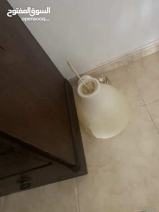 من ايكيا ثريات