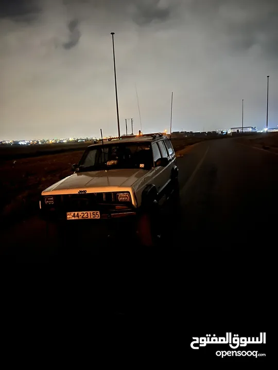 جيب شروكي xj 1997