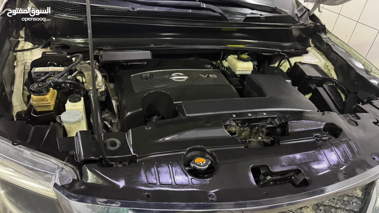 نيسان باثفندر دبل 2014 مشاء الله مالك اول ممشى قليل صيانه بالوكيل 2014 Nissan Pathfinder 4x4 Fi