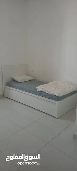 Single bed with mattress