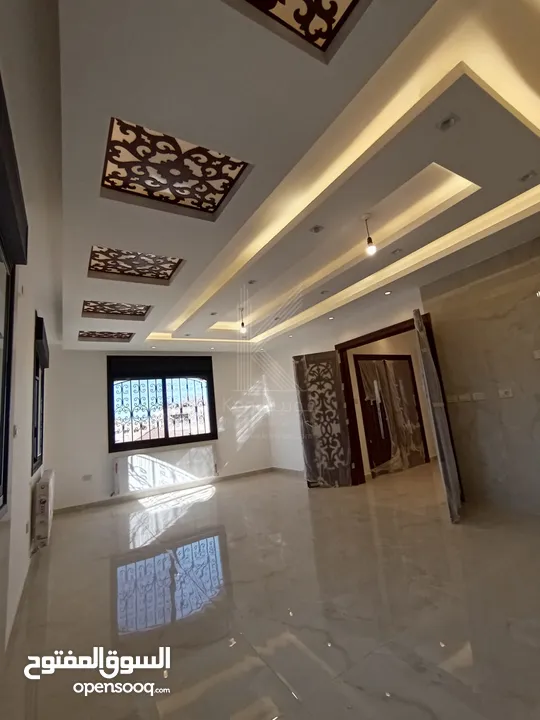 عمارة سكنية للبيع في عمان - عرجان
